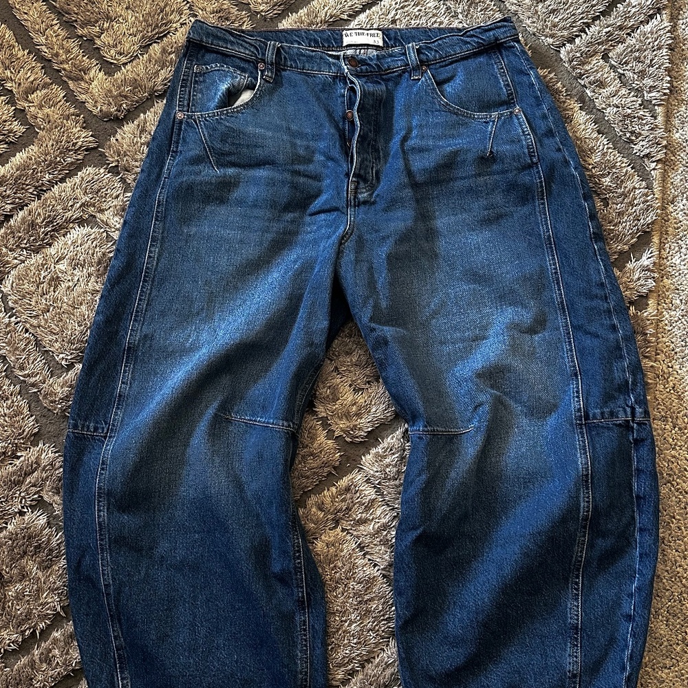 We The Free barrel jeans 33